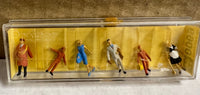 Preiser 0069 HO Scale  Hotel Staff and guests set of 6 figures  SZ