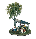 Woodland Scenics M109 Mini Scene Ernie's Fruit Stand HO Scale Kit