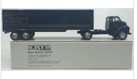 ERTL  7567UP Eastwood Company Tractor Trailer 1950 Chevy
