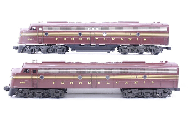 Weaver Pennsylvania Railroad E-8 AA Diesels Both Powered Tuscan 3 Rail