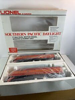 Lionel 6-8260 & 6-8262 Southern Pacific Daylight F3AA Engine & Dummy